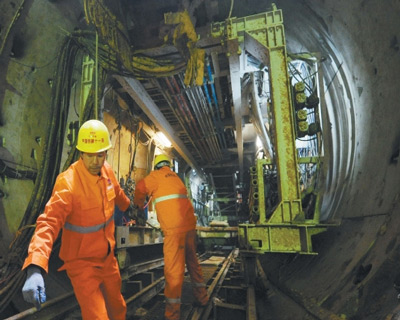 盾構機好色先生TV在线观看