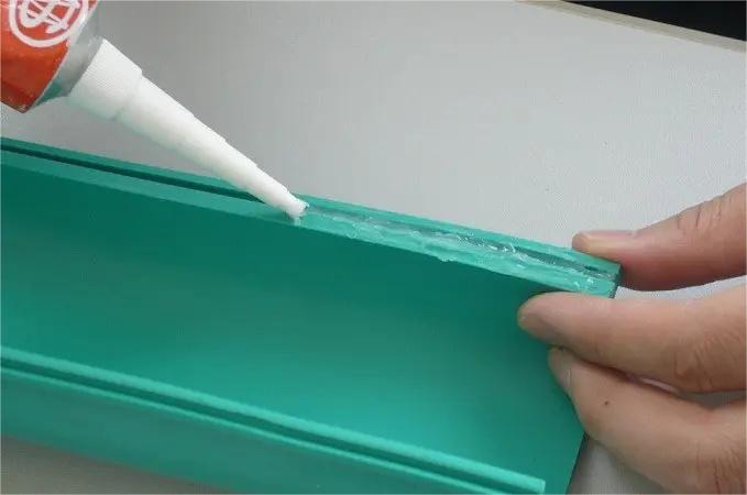 膠粘劑好色先生TV在线观看