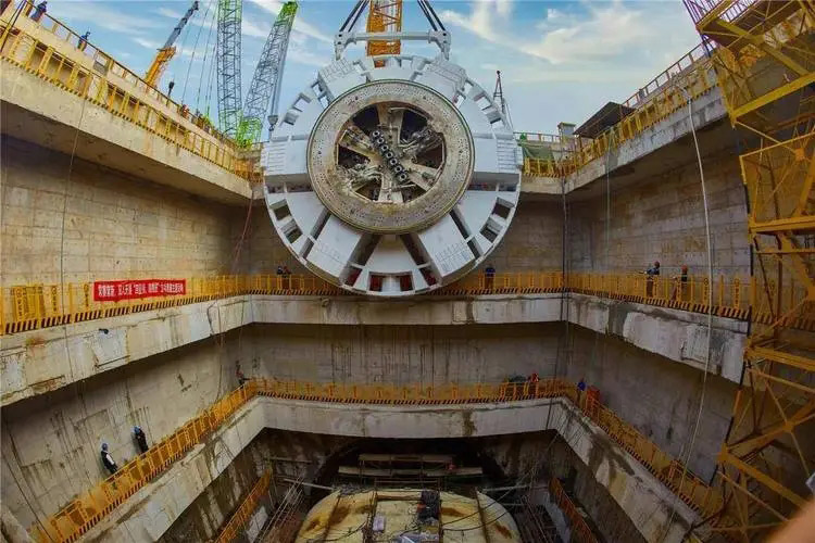 盾構建築好色先生TV在线观看